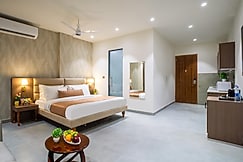 Miran Hotel & Suites - Mathura Road Faridabad, Faridabad