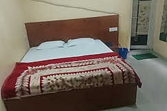 Shailja P guest house, Varanasi