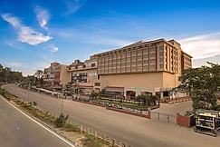 Lemon Tree Hotel, Mall of Dehradun, Dehradun