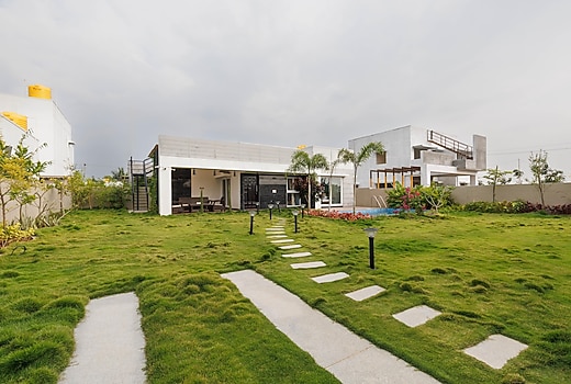 The Garden Escape By StayJade