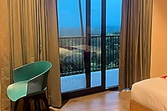 Camplight Stays | 3 Bedroom with Infinity Pool, Wayanad