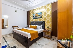 Hotel Sarla Residency by Aura, Noida