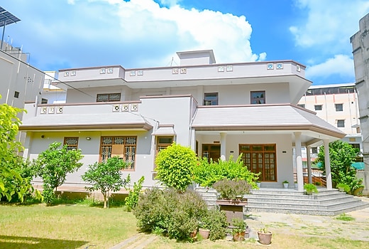 Indira Home Stay Shivaay