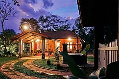 Poomale by Raho: Estate-View Private Villa, Coorg