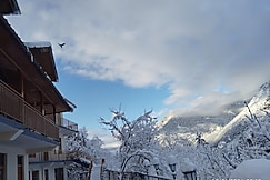 WANDER VALE, Manali