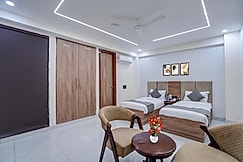 Banquesta Suites, Noida