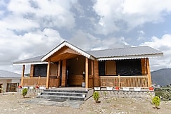 THE MEEMOS CAFE & COTTAGES, Chakrata