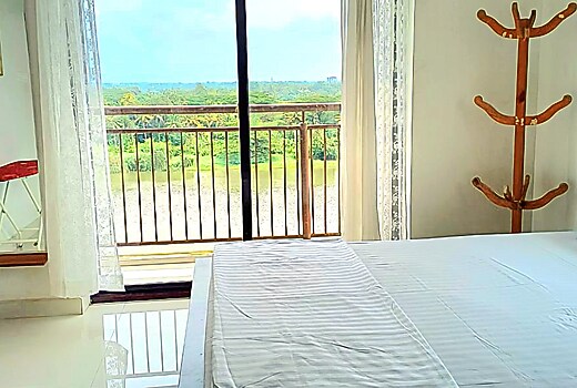 The Reflections - Whispering waters 7C