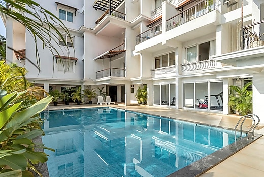 Breezona 1 BHK with Pool 15 mins from Candolim