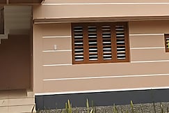 Lavender villa first floor by club 4
a cool stay, Cochin