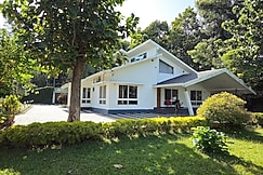 Choolakadavu Lake Resort - Full, Alleppey