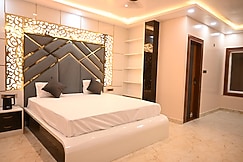 Hotel KIR International, Varanasi