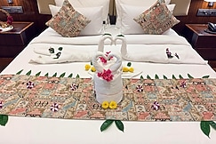 SANROSE RETREAT, Ayodhya