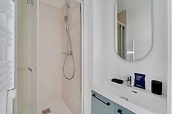 Magnificent apartment- 1BR-4P - Tour-Eiffel, Paris