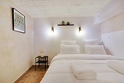 A jewel in the heart of the Marais- 4P/1BDR- Paris, Paris