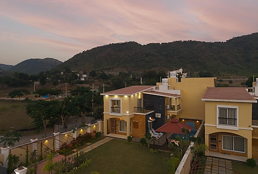 SaffronStays Aravilla