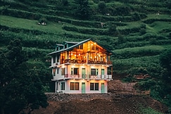 Chhaon Stays Shoja, Sainj