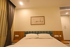 The Royal Pavilion Hotel, Chittoor