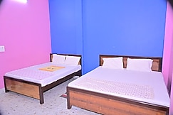 Shri Shivaya Namastubhyam Atithi Niwas, Ayodhya