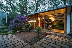 Hostyard Plantation Hostel, Munnar