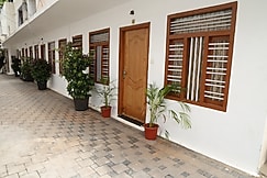 AARU RESIDENCY Coimbatore, Coimbatore