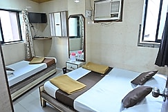 Hotel Ajanta, Mumbai