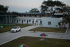 MOUNTAIN OASIS RESORT, Raichur