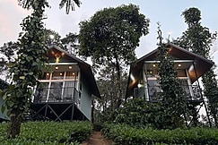 Arvion Holidays, Pala