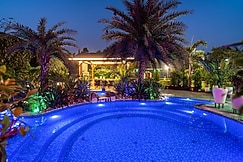 ELIVAAS Leo's Den 4 BHK Farmhouse With Pvt Pool & Cricket Pitch, Greater Noida