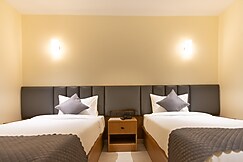 BAEL TREE HOTEL, Hyderabad