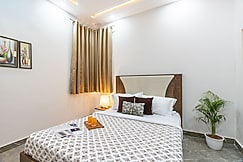 Homlee-Pearl-3BHK-Lift-Parking-Max Hospital-Saket, Delhi