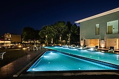 Vandhara Sarovar Premiere Jim Corbett Patkote, Moradabad