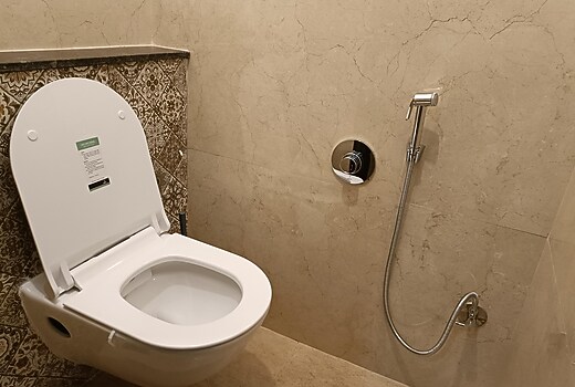 Tree House Hill Station Home (Suite 3) 2 Guests