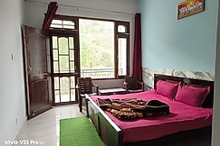 The Forest Cabins Home Stay, Narkanda