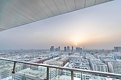 Luxury Vacation Home Nr Metro / DWTC, Dubai