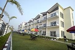 Jairam Gold Royal Beach Resort, Mandarmani