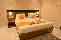 Solasta Stays - Wakad, Pune