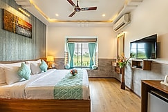 Naaz Boutique Stay with luxury, Delhi