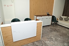 Hotel Den Inn, Hisar