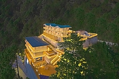 Sterling Valley of Pine Lansdowne, Pauri