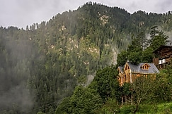 Wooden cabin style, Jibhi