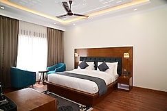 The Grand Orchard Resort, Leh