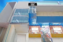 Super Hotel O Sector 110 Noida Formerly Luv Kush Tower Bhangel, Noida