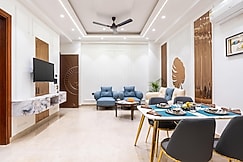 Homlee-Gold-4BHK-Lift-Vasant Kunj-Parking, Delhi