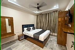 shri rudra guest house, Varanasi