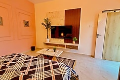 willow Creek Farm, Wadgaon