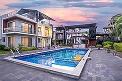 Alaya Stays 3BHK Rosalia Villa With Pool, Lonavala