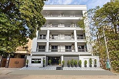 Saltstayz Residences Sector 45, Gurgaon