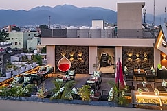 Blu Sky by Perfect Hotels, Haldwani