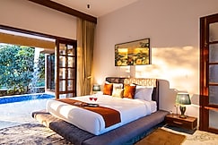 ELIVAAS Levante Farms | 5 BHK Villa With Pvt Pool and Garden, Delhi